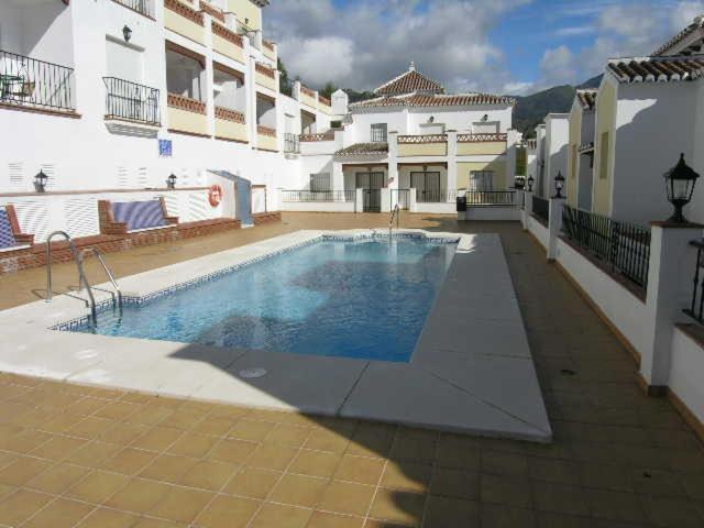 Nerja Paradise Rentals - Chimenea Apts Kültér fotó
