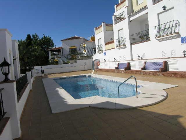 Nerja Paradise Rentals - Chimenea Apts Kültér fotó
