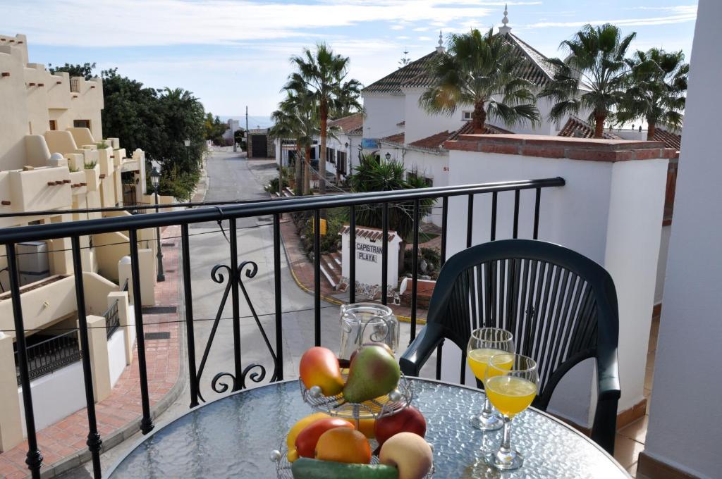 Nerja Paradise Rentals - Chimenea Apts Szoba fotó
